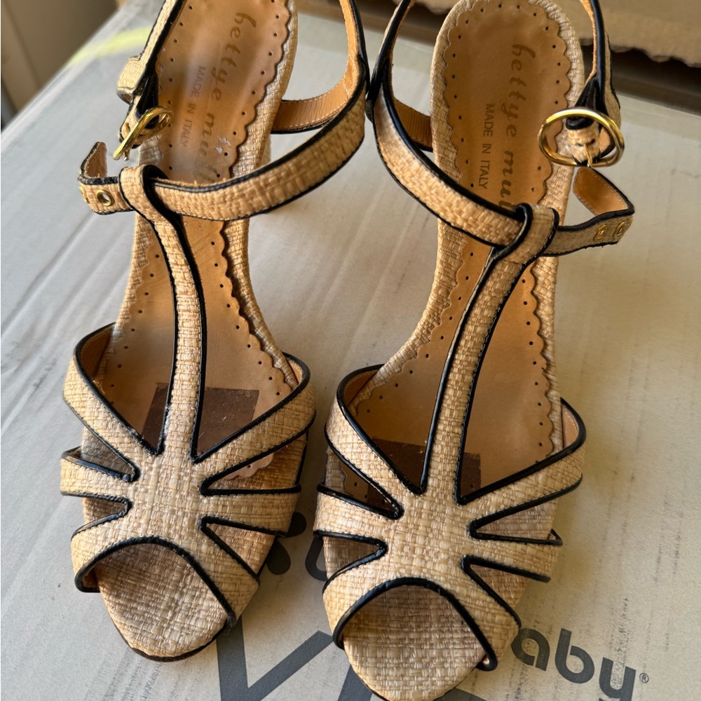 Bettye Muller wicker peep toe heels